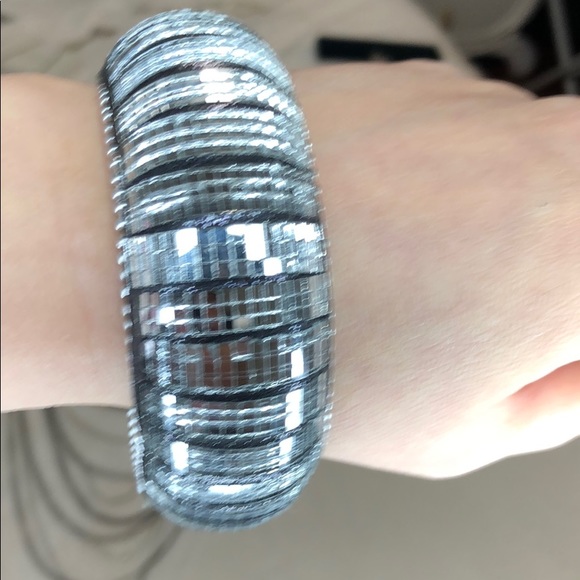 Silver necklace and 2 bangers bracelet with cystal - Picture 2 of 7